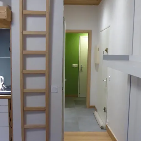 Avec Grande Terrasse Sud Pour 4 Personnes Apartamento